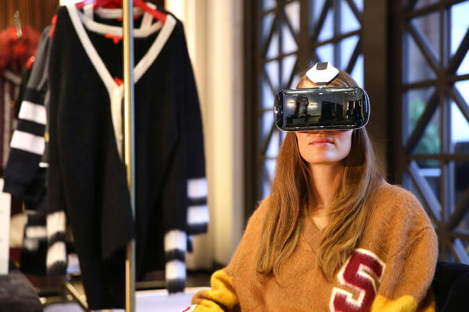 Fashion-and-VR-Tommy-Hilfiger-