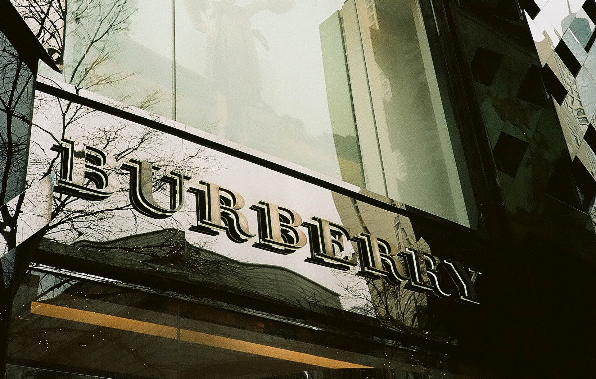 Fashion brands on Tumblr: Art of the Trench by Burberry.